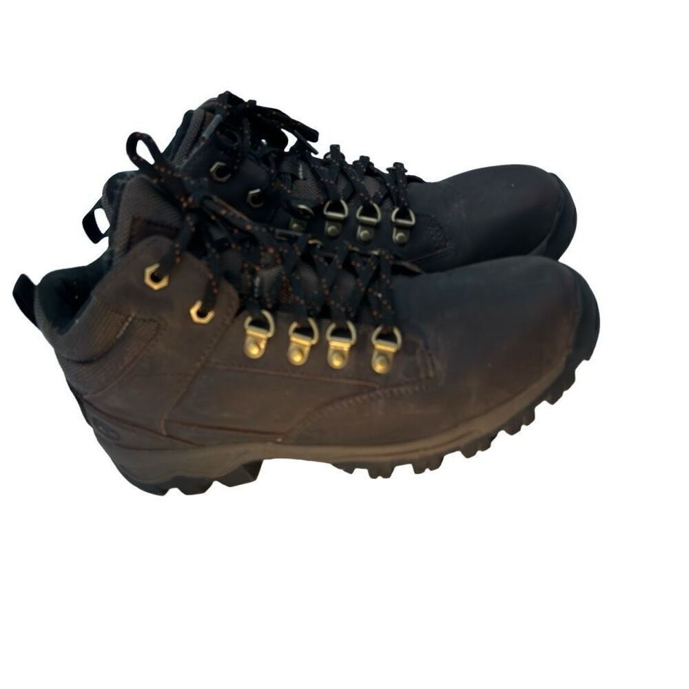 Timberlands high top brown boots boys 6 or woman’s 8